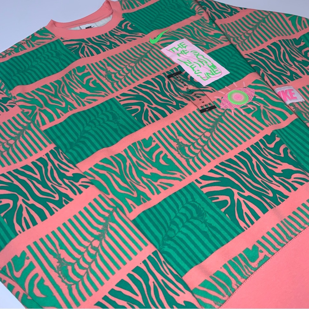 Nike Sportswear Club Fleece Men’s Trippy Safari Sweatshirt-Size M New - Picture 3 of 10